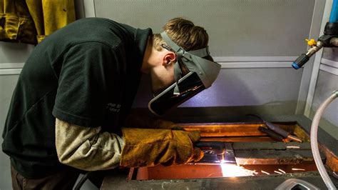 light sheet metal fabrication apprenticeship|sheet metal apprenticeships.